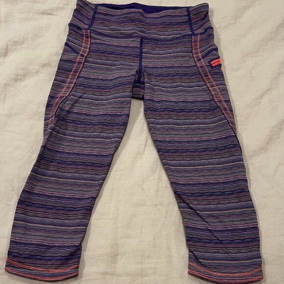 Lululemon Run Top Speed Crop Size 2 Multi-color - Picture 10 of 10